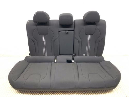 rear-seat-2nd-row-hyundai-elantra-vii-saloon-cn7-2020-39312420 main image