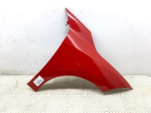 Used Right front fenders Right front fenders 39302320 39302320