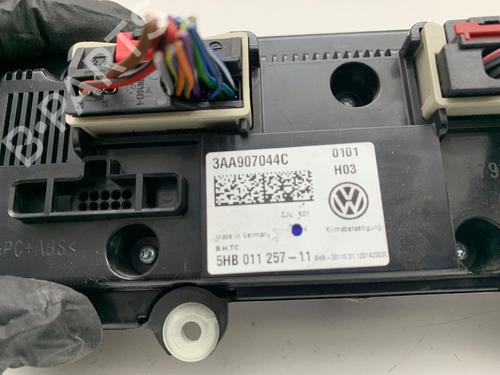 Climate control VW TOURAN (1T3) 1.6 TDI | BP39482418I5  - Image 5