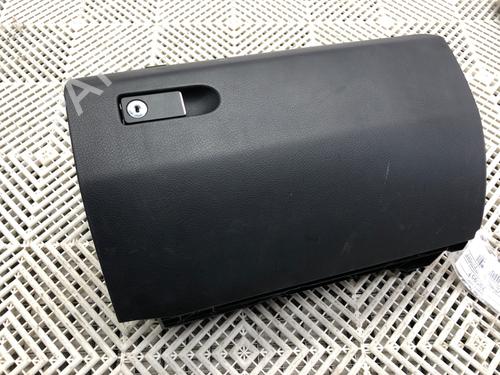 glove-box-mercedes-benz-e-class-t-model-s212-2009-2010-2011-2012-2013-2014-2015-2016-39289161 main image