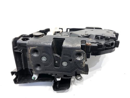 front-left-lock-volvo-v70-iii-135-2007-2008-2009-2010-2011-2012-2013-2014-2015-2016-39355330 main image