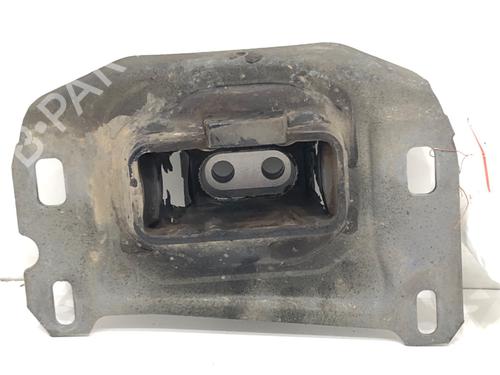 Used Engine mount Engine mount PEUGEOT 308 SW II (LC_, LJ_, LR_, LX_, L4_) 1.6 BlueHDi 120 (120 hp) 39277237 39277237