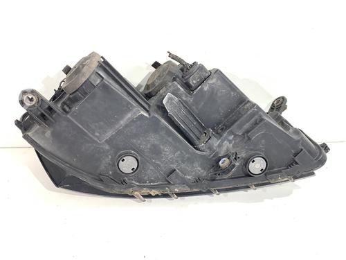 Left headlight VW PASSAT B7 Variant (365) 2.0 TDI | BP39372641C28 - Image 3