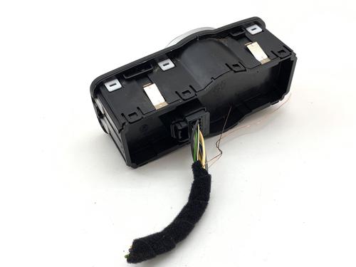 Headlight switch ALFA ROMEO GIULIA (952_) 2.0 Q4 (952ACA45, 952ACA25) | BP39358488I24 - Image 2
