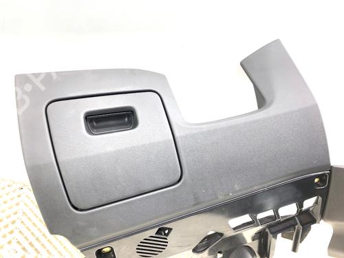 Cup/Object holder AUDI Q8 (4MN, 4MT) 50 TDI Mild Hybrid quattro | BP39306348I37 - Image 2