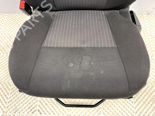 Left front seat FORD TRANSIT CUSTOM V362 Bus (F3) 2.2 TDCi | BP39291919C15 - Image 3