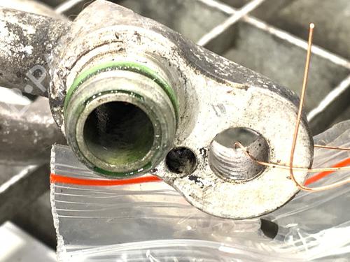 AC pipe BMW 5 (E39) 525 tds | BP39294839M126 - Image 2