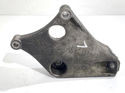 Used Engine mount Engine mount 39352205 39352205