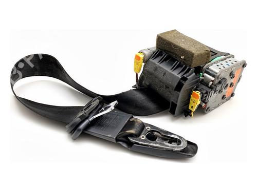 front-left-seatbelt-audi-a4-b8-avant-8k5-2007-2008-2009-2010-2011-2012-2013-2014-2015-2016-2017-39359536 main image
