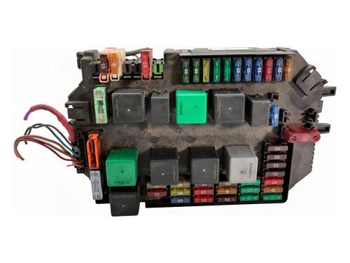 Used Fuse box Fuse box MERCEDES-BENZ S-CLASS (W221, V221) S 320 CDI (221.022, 221.122) (235 hp) 40488777 40488777