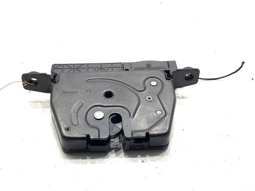 tailgate-lock-bmw-3-f30-f80-2011-2012-2013-2014-2015-2016-2017-2018-39351692 main image