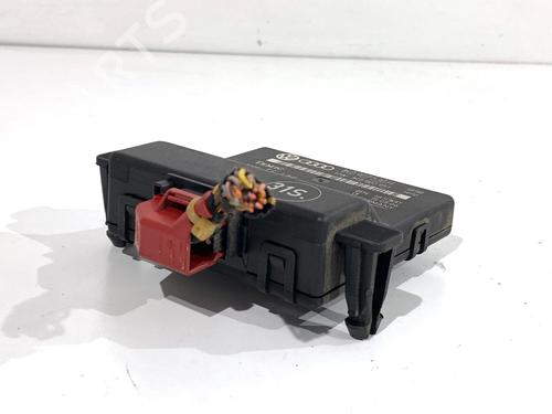 electronic-module-vw-golf-v-1k1-2003-2004-2005-2006-2007-2008-2009-2010-39311877 main image