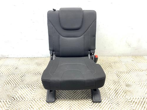 Used Rear seat Rear seat 39299236 39299236