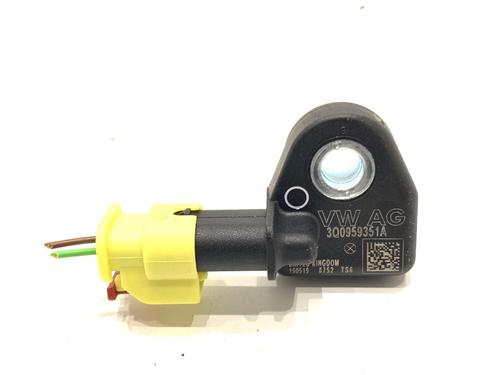 Used Electronic sensor Electronic sensor 39338764 39338764