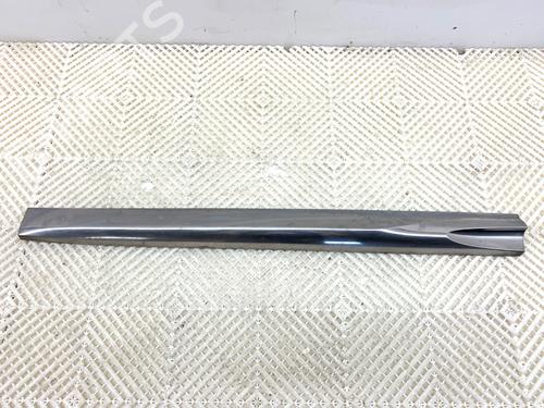 Used Door moulding trim Door moulding trim 39343637 39343637