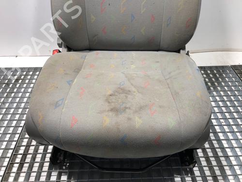 Left front seat VW CRAFTER 30-35 Bus (2E_) 2.5 TDI | BP39311900C15 - Image 5