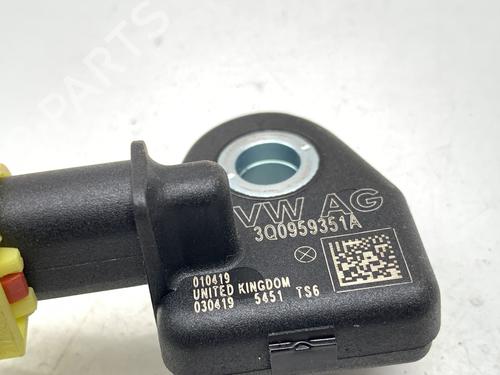 Electronic sensor VW ARTEON (3H7, 3H8) 2.0 TDI | BP39359993M84 - Image 4