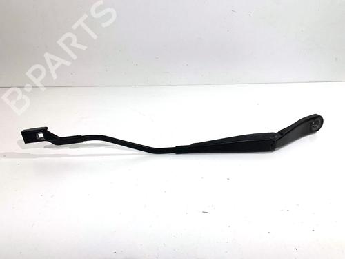 front-windshield-wiper-arm-volvo-v40-hatchback-525-2012-2013-2014-2015-2016-2017-2018-2019-39327134 main image