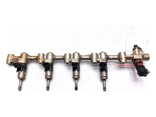 Used Injection rail Injection rail 39371586 39371586