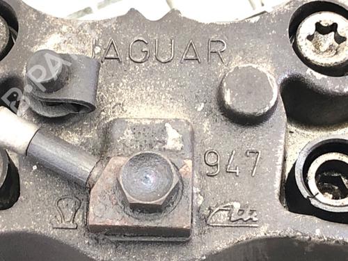 Right front brake caliper JAGUAR XJ (X351) 3.0 SDV6 | BP39272342M104 - Image 4