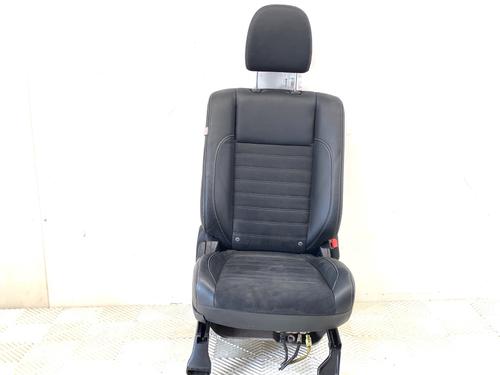Used Right front seat Right front seat MITSUBISHI OUTLANDER III (GG_W, GF_W, ZJ, ZL, ZK) 2.0 Hybrid 4WD (GG2W) (121 hp) 39347729 39347729