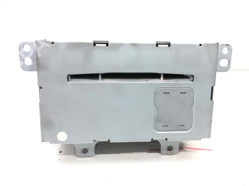 Used Radio Radio 39271836 39271836