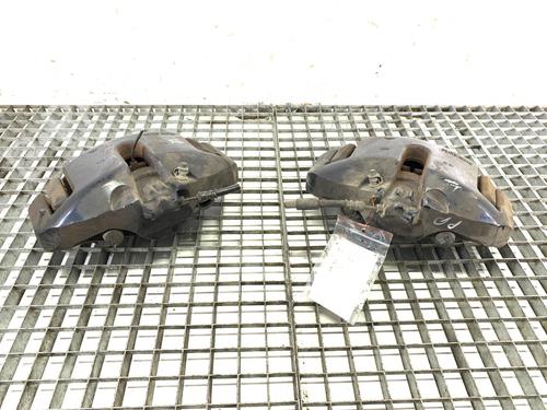 Left front brake caliper BMW 6 Gran Coupe (F06) 650 i xDrive | BP39292952M105 - Image 2