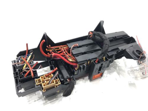 Fuse box AUDI A6 C7 (4G2, 4GC) 2.0 TFSI quattro | BP39288857E1 - Image 2