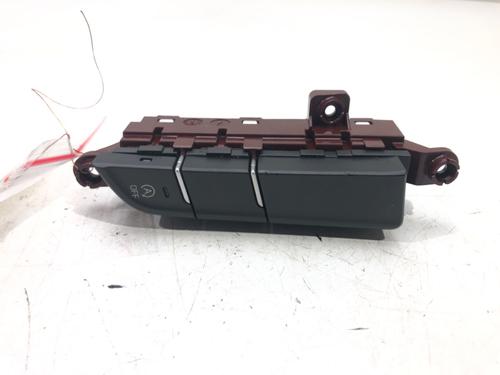 switch-hyundai-i30-pde-pd-pden-2016-39271482 main image