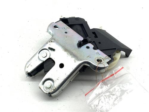 tailgate-lock-audi-a6-c6-4f2-2004-2005-2006-2007-2008-2009-2010-2011-39329084 main image