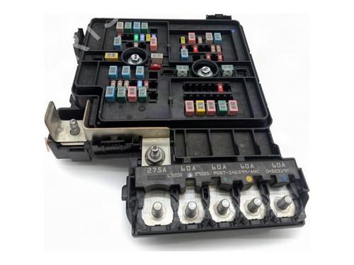 Used Fuse box Fuse box 39602830 39602830