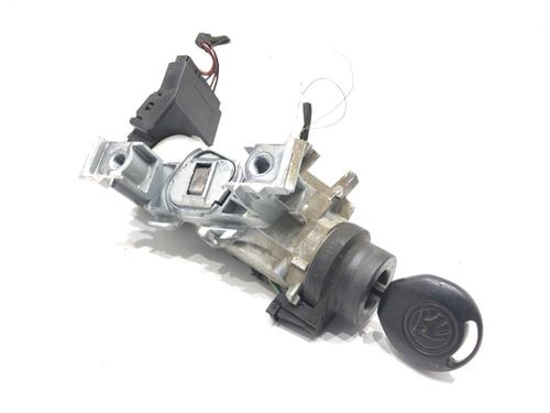 Used Switch Switch SKODA FABIA III Estate (NJ5) 1.0 (75 hp) 39321432 39321432