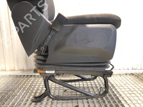 Left front seat IVECO DAILY VI Platform/Chassis 33S16, 35S16, 35C16, 40C16, 42S16, 50C16 | BP39898152C15 - Image 8