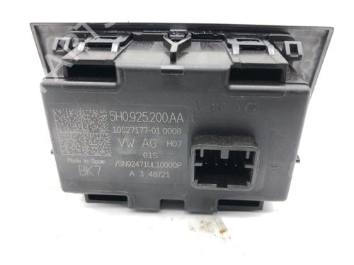Warning switch VW CADDY V Box Body/MPV (SBA, SBH) 2.0 TDi | BP39285755I22 - Image 4