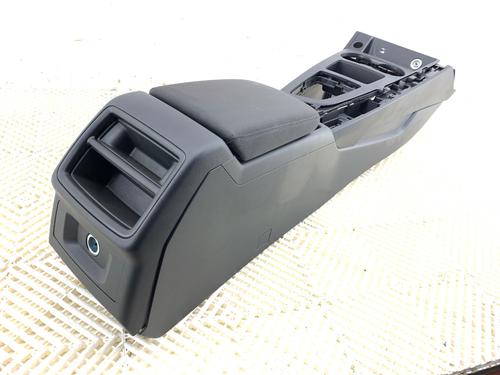 Console centrale AUDI A4 B9 (8W2, 8WC) 35 TFSI Mild Hybrid | BP39301789I22 - Image 2
