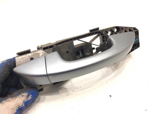 front-right-exterior-door-handle-skoda-superb-ii-3t4-2008-2009-2010-2011-2012-2013-2014-2015-39294613 main image
