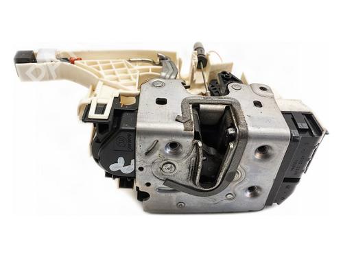 Used Front right lock Front right lock MERCEDES-BENZ SPRINTER 3,5-t Van (B907, B910) eSPRINTER (910.633) (116 hp) 40522320 40522320