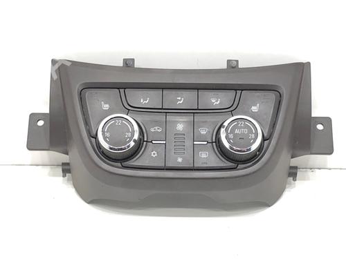 climate-control-opel-zafira-tourer-c-p12-2011-39288357 main image