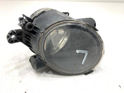 Used Left front fog light Left front fog light 39319895 39319895