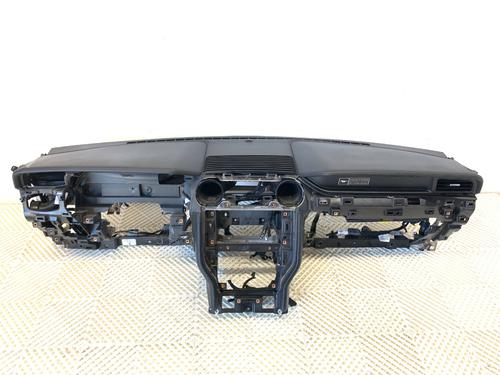 Used Dashboard Dashboard 39350496 39350496