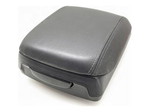 armrest-center-console-volvo-v50-545-2003-2004-2005-2006-2007-2008-2009-2010-2011-2012-40033778 main image