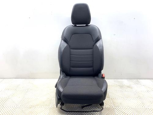 Used Right front seat Right front seat 39321656 39321656