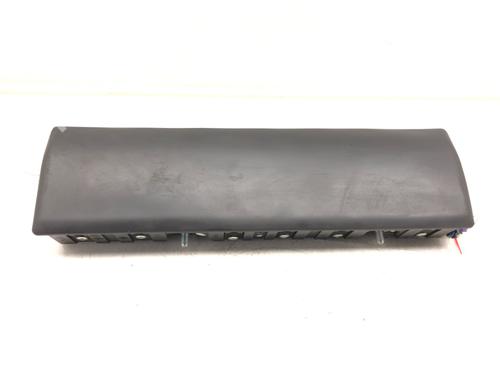 knee-airbag-skoda-superb-ii-3t4-2008-2009-2010-2011-2012-2013-2014-2015-39270213 main image