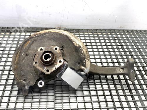left-front-steering-knuckle-audi-a4-b9-8w2-8wc-2015-39334691 main image