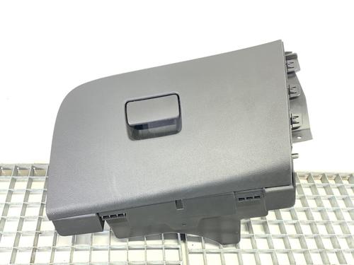 glove-box-opel-astra-k-b16-2015-2016-2017-2018-2019-2020-2021-2022-39302938 main image