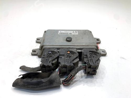 engine-control-unit-ecu-nissan-versa-i-2006-39345487 main image