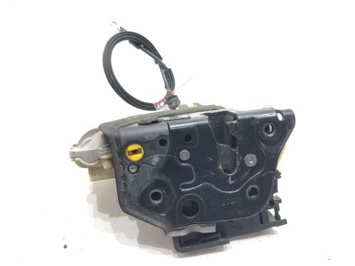 rear-left-lock-vw-passat-b6-variant-3c5-2005-2006-2007-2008-2009-2010-2011-39280720 main image