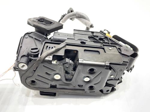 rear-left-lock-skoda-karoq-nu7-nd7-2017-39294191 main image
