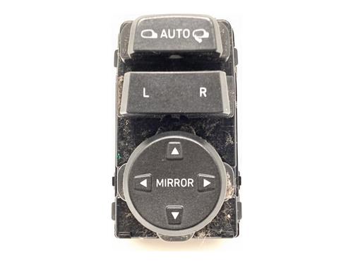 mirror-switch-hyundai-i30-pde-pd-pden-2016-39370900 main image