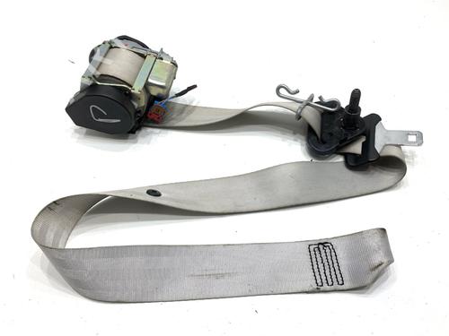 Used Front right seatbelt Front right seatbelt 39336588 39336588